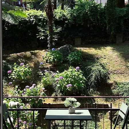 Violetta Διαμέρισμα Στρέσα