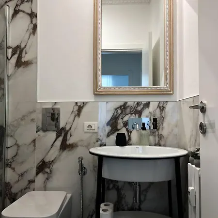 Violetta Στρέσα